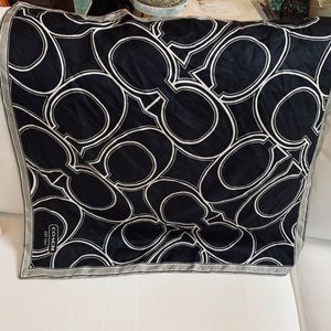 Coach Accessories - COACH Scarf Classic Coach design Silk GUC Coach Accessories - COACH Scarf Classic Coach design Silk GUC